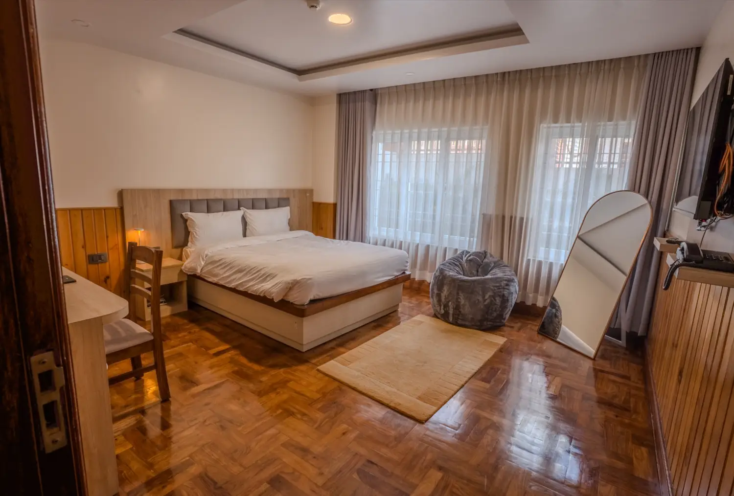 Garden Apartment bedroom